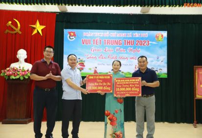 FECON TRAO GẦN 200 SUẤT QUÀ TRUNG THU CHO HỌC SINH CÓ THÀNH TÍCH CAO TRONG HỌC TẬP