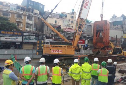 Dự án Metro Line 3: FECON thi công tấm tường vây đầu tiên tại nhà ga S10 (Cát Linh – Giảng Võ)